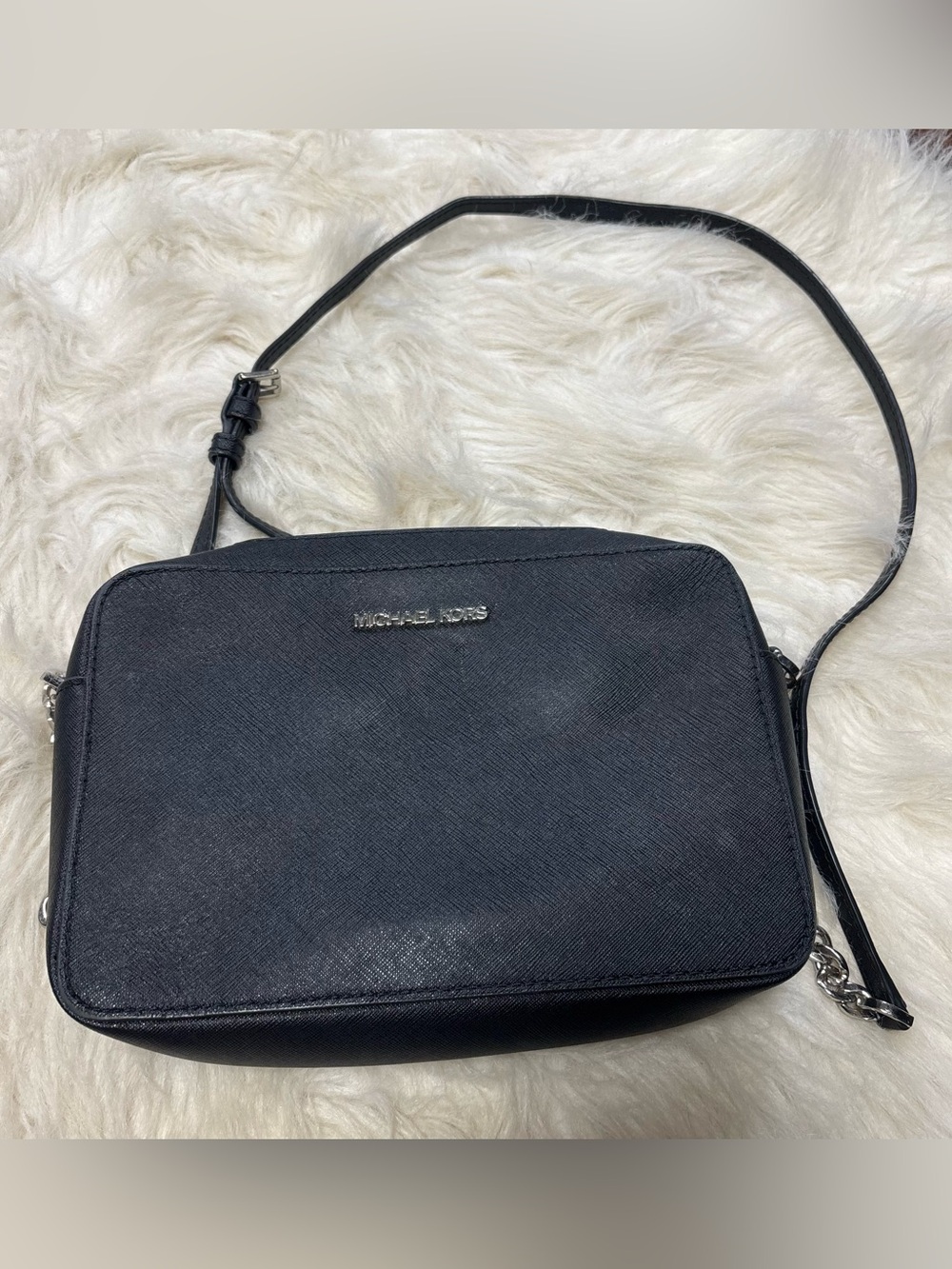 Michael Kors Jet Set Black Crossbody Purse
